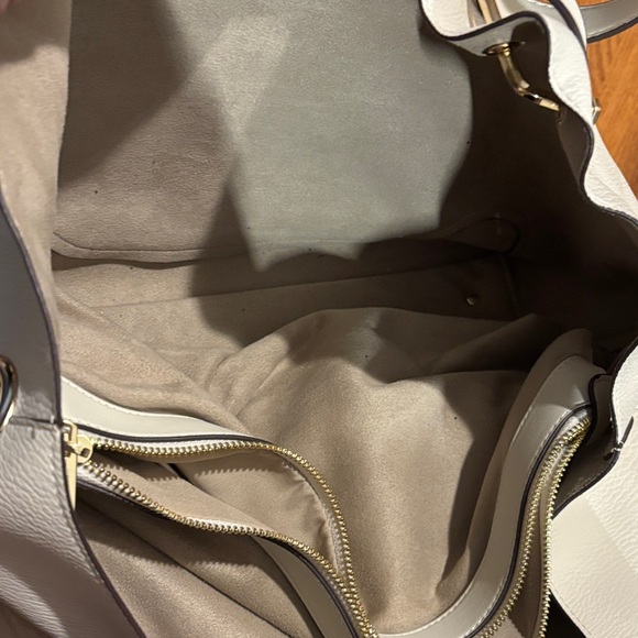 Sondra Roberts White Leather Tote - Picture 8 of 9